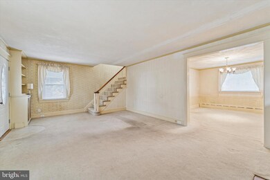 905 Foss Ave, Drexel Hill, PA 19026 - photo 4