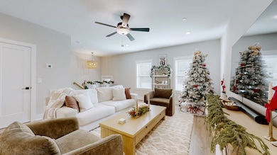 206 Charlotte Everly Cir, Hendersonville, TN 37075 - photo 3