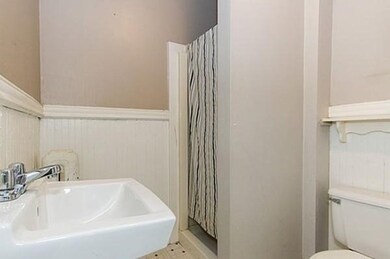 34 Titcomb St unit 3, Newburyport, MA 01950 - photo 7