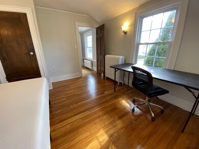 44 Barrows St, Albany, NY 12209 - photo 5