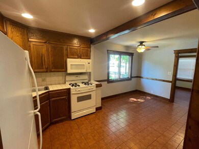 1018 Charles St, Aurora, IL 60506 - photo 5