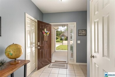 447 Camden Cove Cir, Calera, AL 35040 - photo 4