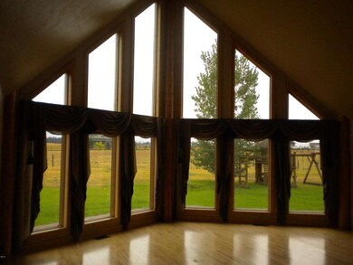 Living room Swan Range views!