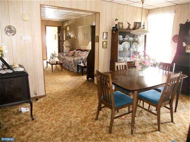 67 N Ridgeway Ave, Glenolden, PA 19036 - photo 5