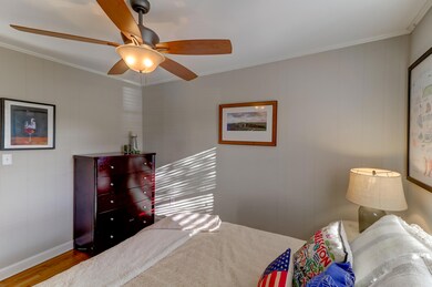 1440 Moultrie St (18)