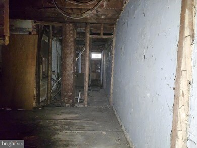 1711 N Monroe St, Baltimore, MD 21217 - photo 3