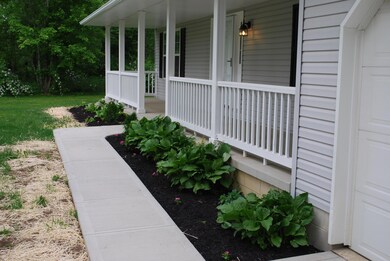 42 S Highland Ct, Howard, OH 43028 - photo 2