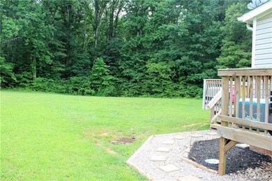 119 Sweetwater Dr, Statesville, NC 28625 - photo 4