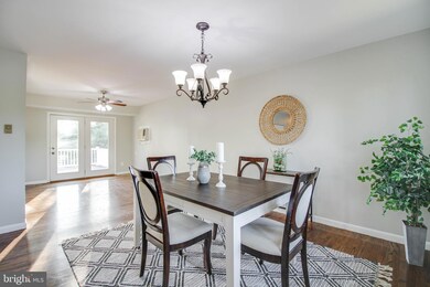 5964 Elk Forest Ct, Elkridge, MD 21075 - photo 5