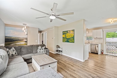 6_2319 windmill ct-06
