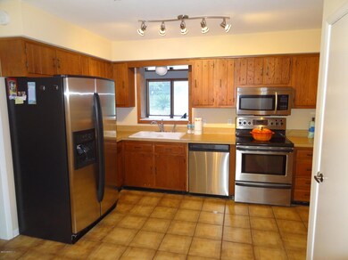 547 Magnolia St, Neptune Beach, FL 32266 - photo 7