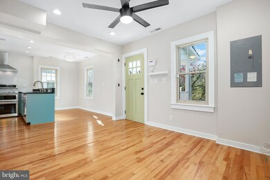 304 Marshall St, Gaithersburg, MD 20877 - photo 5