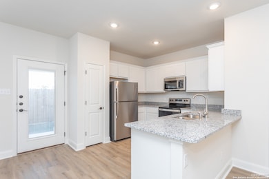 13902 Enzo Gate, San Antonio, TX 78253 - photo 2