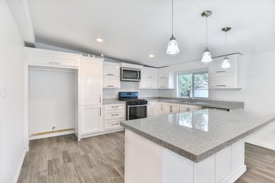 7807 Dogwood St, El Paso, TX 79925 - photo 6