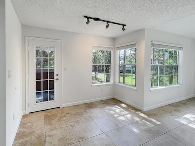 1011 Crystal Way unit P, Delray Beach, FL 33444 - photo 6