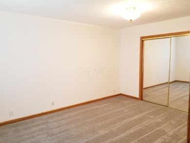 2774 Millrace Dr, Columbus, OH 43207 - photo 7