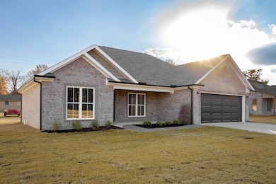 295 Knight Dr, Tuscumbia, AL 35674 - photo 2