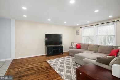 400 Whitman Dr, Blackwood, NJ 08012 - photo 6