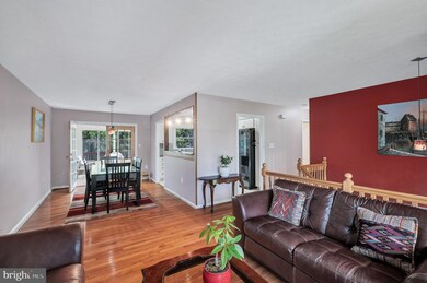 12805 Iona Ct, Silver Spring, MD 20904 - photo 3