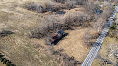 4-28 Lester Rd, Phelps, NY 14532 - photo 3