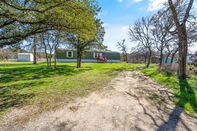 3208 Brazos River Ct, Granbury, TX 76048 - photo 2