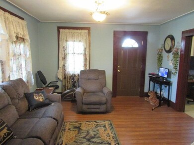 160 N Langford St, Berlin, GA 31722 - photo 3
