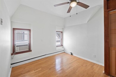 128 Bentley Ave unit 3, Jersey City, NJ 07304 - photo 4