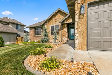 1320 S Appomattox Ave, Republic, MO 65738 - photo 4