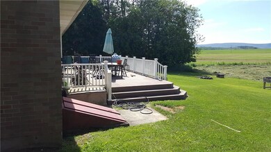 357 Zweizig Rd, Shoemakersville, PA 19555 - photo 4