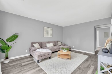 919 Greenwood Ave unit B, Clarksville, TN 37040 - photo 3