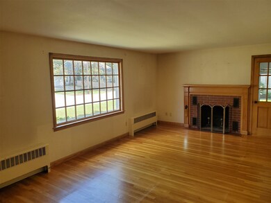 162 W Haven Rd, Manchester, NH 03104 - photo 6