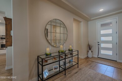 004_Grand Foyer