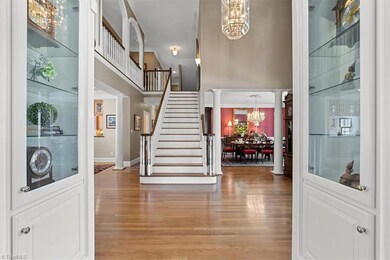 Opening between Formal Living and Grand Foyer