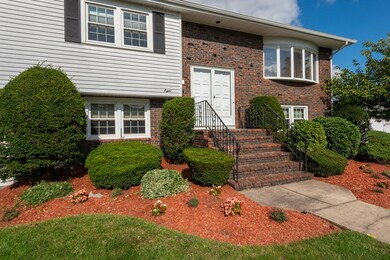 8 Pevwell Dr, Saugus, MA 01906 - photo 3