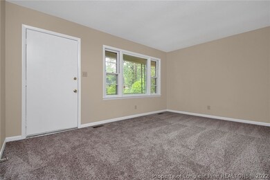 7609 Jennings Ln, Fayetteville, NC 28303 - photo 6