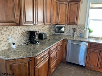 110 N Suffolk Ave, Ventnor City, NJ 08406 - photo 5