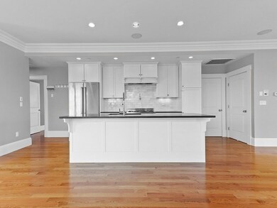 689 E 4th St unit 7, South Boston, MA 02127 - photo 3