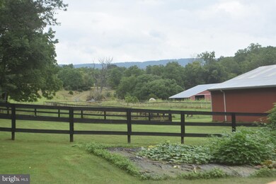 601 Hinton Rd, Luray, VA 22835 - photo 3
