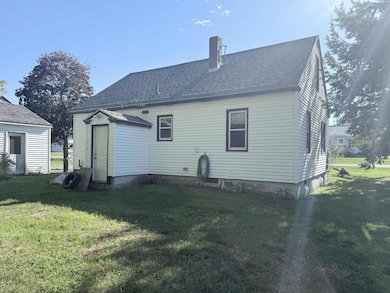 4 Marie St, Winslow, ME 04901 - photo 3