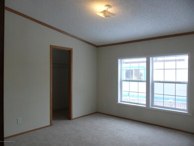 SE guest bedroom