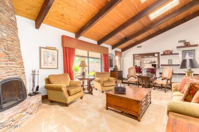 2404 E Mountain View Rd, Phoenix, AZ 85028 - photo 7