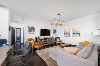 Parks Edge East unit 613, Columbus, OH 43215 - photo 3