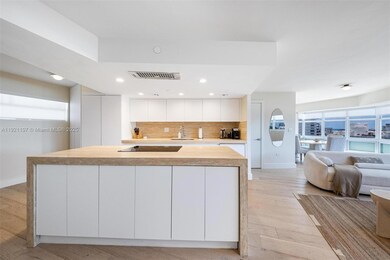 Octagon Towers unit 14F, Miami Beach, FL 33139 - photo 6