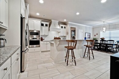 18429 Astor Dr, Fayetteville, AR 72704 - photo 3