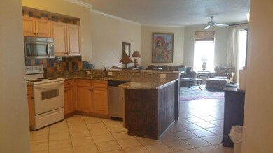 Kitchen living