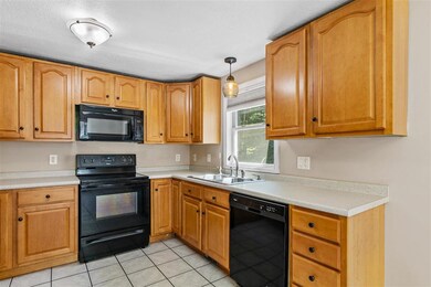 15 Checkerberry Ln, Goffstown, NH 03045 - photo 7