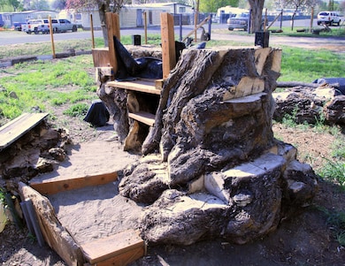 1859 Burns St, Klamath Falls, OR 97603 - photo 4