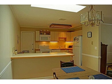 381 Chatham Cir, Warwick, RI 02886 - photo 6