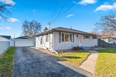 724 Melissa St, Menasha, WI 54952 - photo 2