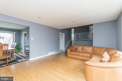 7746 Clements Rd, Wyncote, PA 19095 - photo 3